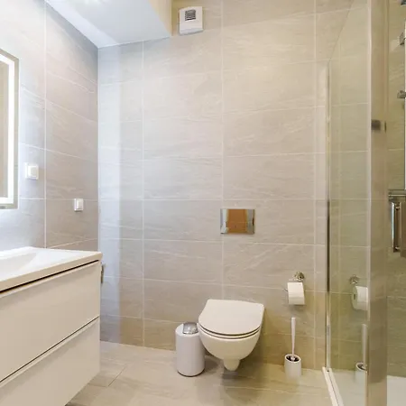 Laba Kasprowicza 20ab * Kołobrzeg